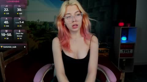 Call me Rosa online show from 04.19.26