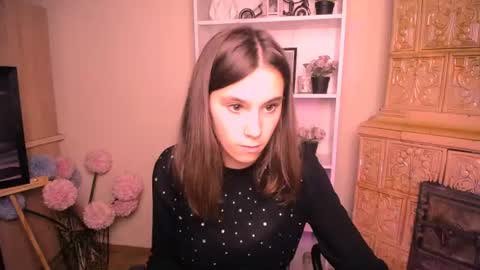 Snapshot of rosalais_ chatting on 07.10.26 Rose online show from 07.10.26