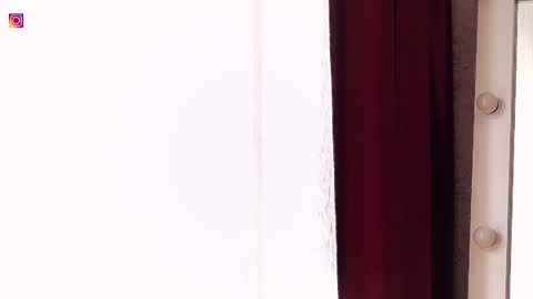 Rosalie online show from 09.20.25