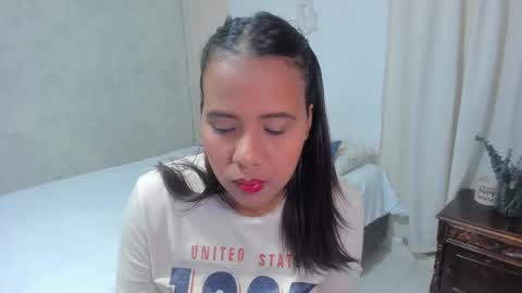 Rosalia online show from 02.19.25