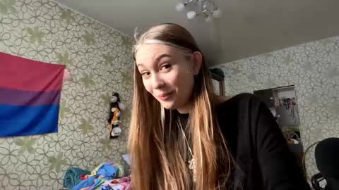 Snapshot of rosariowalchli chatting on 03.09.26 Megan online show from 03.09.26