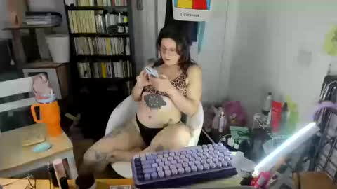 rose257044 online show from 10.11.25