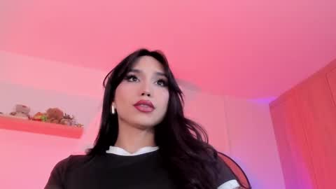 Rose Saenz online show from 10.13.25