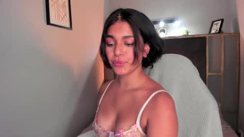 Snapshot of rose_dangel1 chatting on 02.20.25 Rose online show from 02.20.25