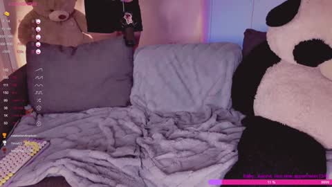 Snapshot of rose_monarch chatting on 12.16.24 Rose online show from 12.16.24