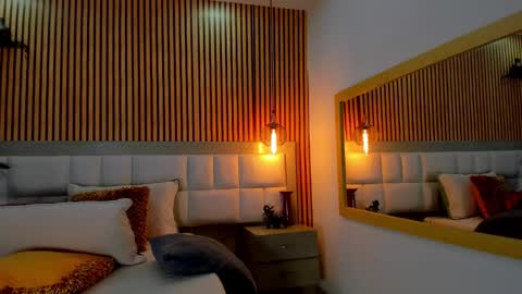 roseaurora online show from 01.05.26