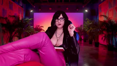 Snapshot of roseblooom chatting on 10.09.25 Rosebloom online show from 10.09.25