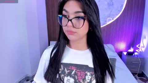 Rose online show from 12.20.25