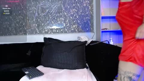 Snapshot of roseconor_ chatting on 01.13.26 ROSE online show from 01.13.26