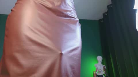 Snapshot of rosedelic chatting on 11.06.25 rosedelic online show from 11.06.25