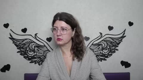 RoseHille online show from 11.23.25