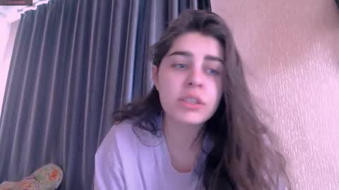 Snapshot of roselina_ chatting on 02.26.25 Rose online show from 02.26.25