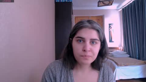 Snapshot of roselina_ chatting on 03.03.25 Rose online show from 03.03.25