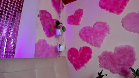 Lyla OF roselinedior online show from 02.18.25