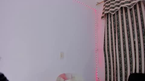 roselyn online show from 02.19.26