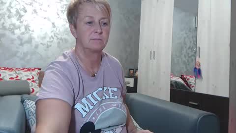 Lovepinklilly online show from 01.27.25