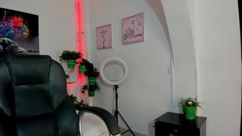 rosi_cooper online show from 12.31.24