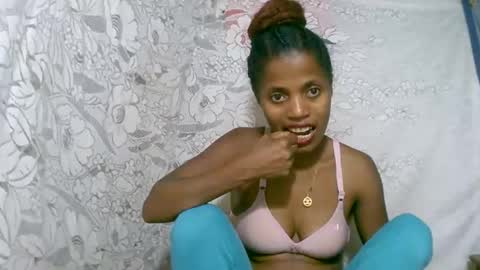 rosia online show from 11.30.25