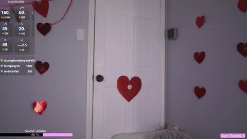 Rosie Bones online show from 02.12.25