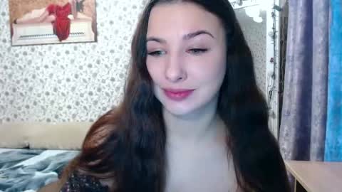 Rosie is waiting for YOU online show from 10.15.25