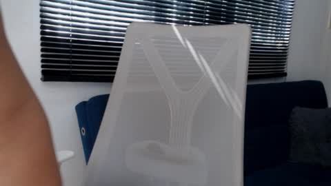 Ross BakerHot online show from 12.09.24