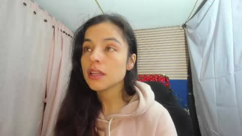 Snapshot of rosse_25 chatting on 07.08.26 Would you like to help me with supplementation and sports suits so I can compete in powerlifting online show from 07.08.26