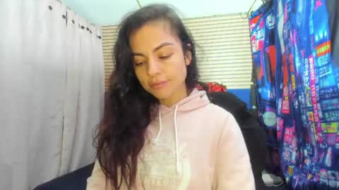 Snapshot of rosse_25 chatting on 07.14.26 Would you like to help me with supplementation and sports suits so I can compete in powerlifting online show from 07.14.26