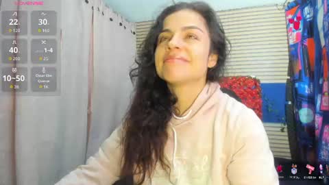 Snapshot of rosse_25 chatting on 07.17.26 Would you like to help me with supplementation and sports suits so I can compete in powerlifting online show from 07.17.26