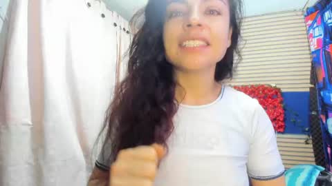Snapshot of rosse_25 chatting on 07.19.26 Would you like to help me with supplementation and sports suits so I can compete in powerlifting online show from 07.19.26