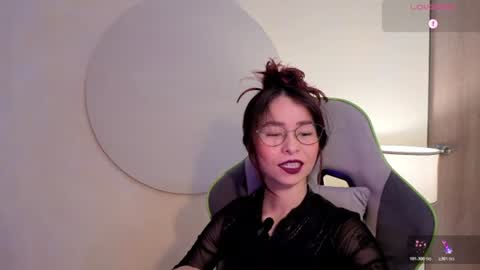 Snapshot of rosse_98_ chatting on 06.29.26 Miss Rosse online show from 06.29.26