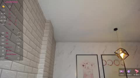 Snapshot of rosse_jeane_v chatting on 02.25.25 rosse jeane v online show from 02.25.25