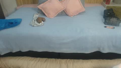 MY NAME IS  ROSSE  online show from 10.16.25