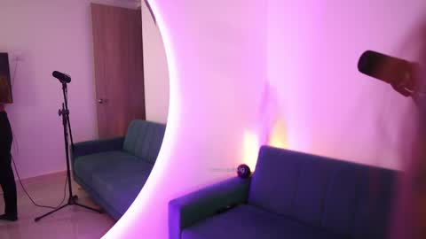 Rossey online show from 01.08.25