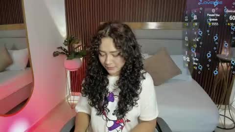 Snapshot of rossie_lanie_ chatting on 05.06.26 rossie_lanie_ online show from 05.06.26