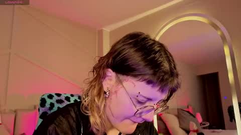 rossiie_hunt_ online show from 05.22.26