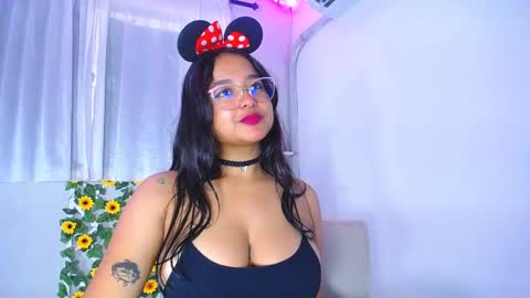 Snapshot of rous_25 chatting on 12.31.24 rous_25 online show from 12.31.24