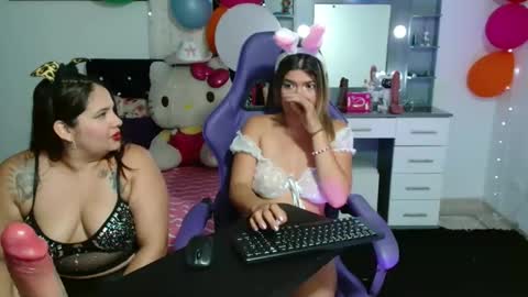 Snapshot of rous_kinky chatting on 04.11.26 rous_kinky online show from 04.11.26