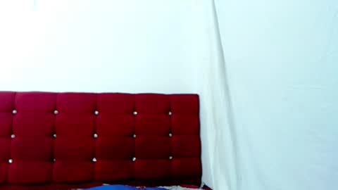 Snapshot of rouserioss chatting on 02.18.26 rouserios online show from 02.18.26