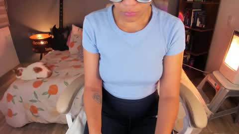 Rouss marie henao  online show from 09.10.25