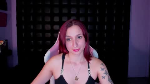 Snapshot of roussehills chatting on 12.04.25 roussehills online show from 12.04.25