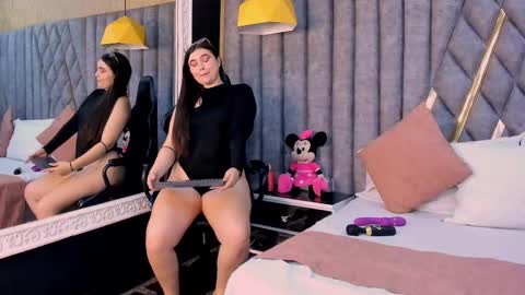 Snapshot of roussewalker chatting on 10.14.25 RousseWalker online show from 10.14.25