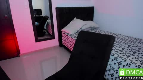    online show from 04.15.26