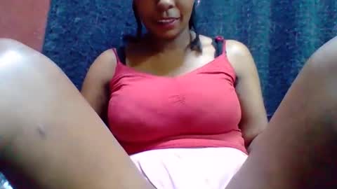 Snapshot of rovaelyah chatting on 09.26.25 rovaelyah online show from 09.26.25