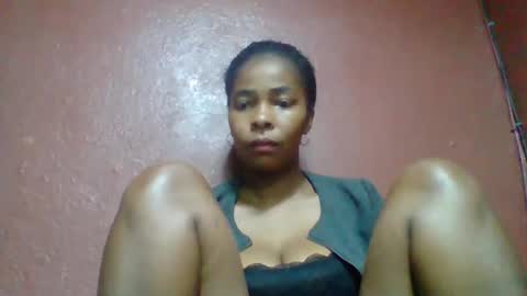 Snapshot of rovaelyah chatting on 10.09.25 rovaelyah online show from 10.09.25