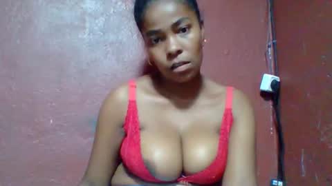 Snapshot of rovaelyah chatting on 01.14.26 rovaelyah online show from 01.14.26