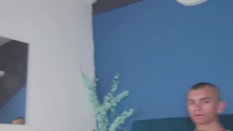 Snapshot of rowancley chatting on 10.03.25 Rowan online show from 10.03.25