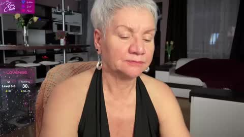 Roxana online show from 02.16.25