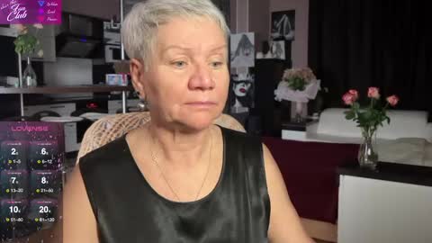 Roxana online show from 02.21.25