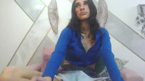   online show from 12.04.24