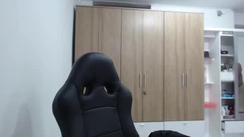 Roxana online show from 02.22.26